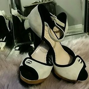 Jessica Simpson 5 in Heel